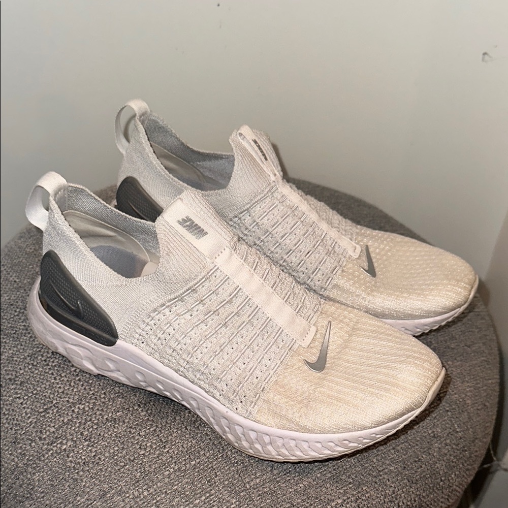 Nike Light Gray and White Running Shoes